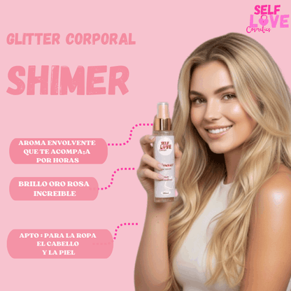 Body Splash Shimmer en botella transparente con brillo oro rosa, aroma envolvente y presentado por mujer rubia sonriente